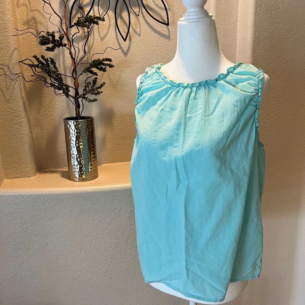 A N A crinkle Tank Lettuce edge sleeveless split back tank Medium Aqua